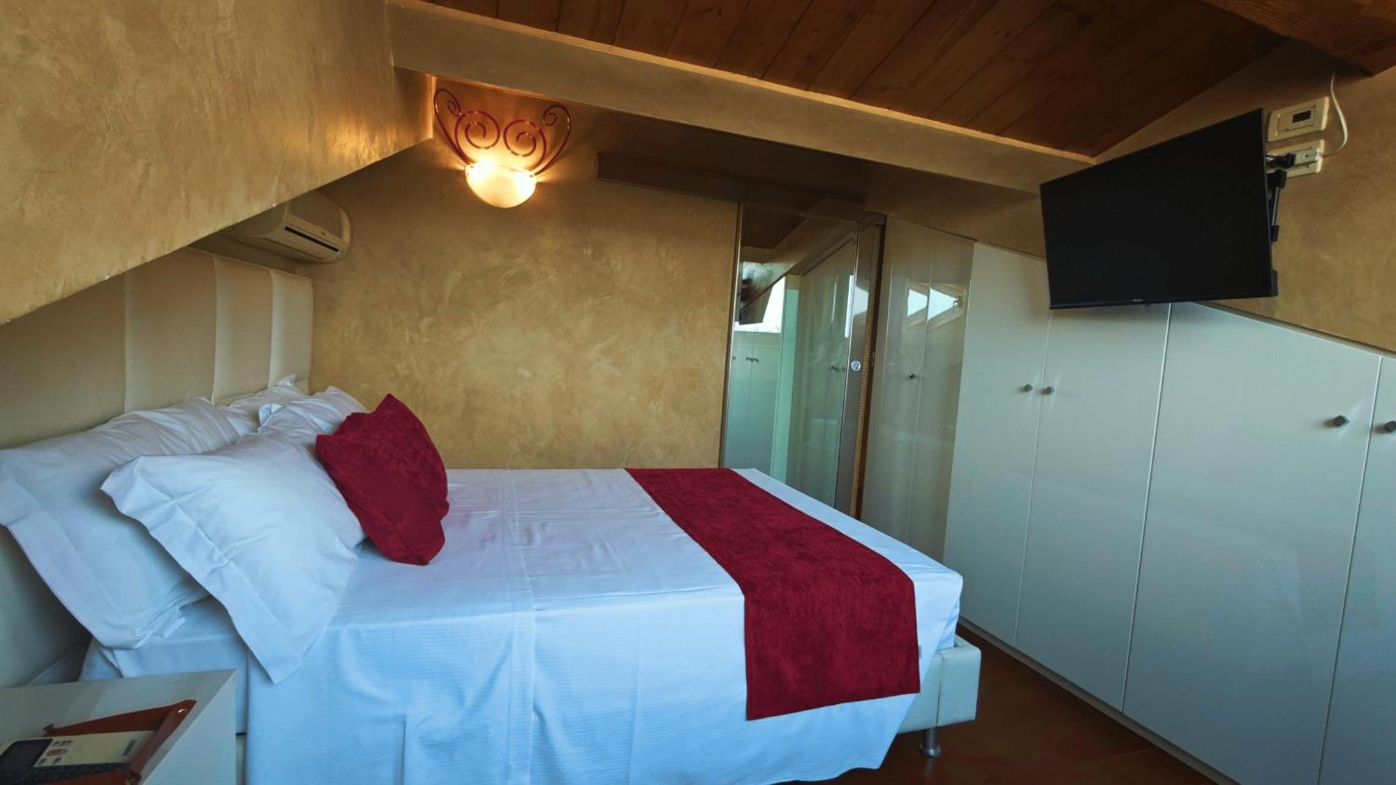 ורונה Opera Luxury Apartment מראה חיצוני תמונה
